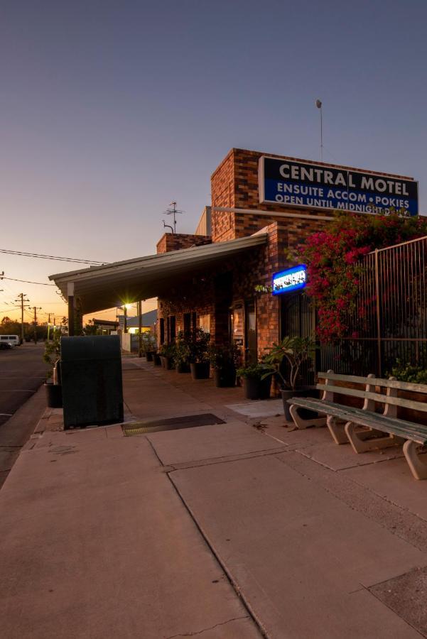 Longreach Most Central Motel Exterior foto